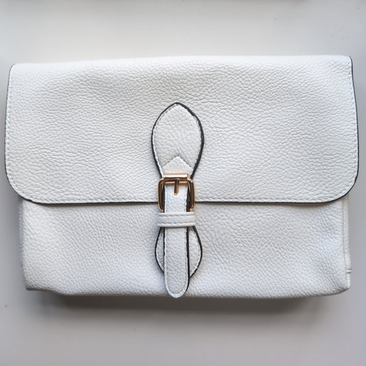 Crossbody buckle bag white