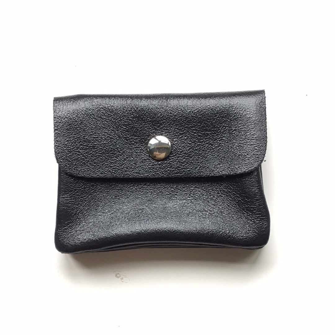 Leather purse - black metallic