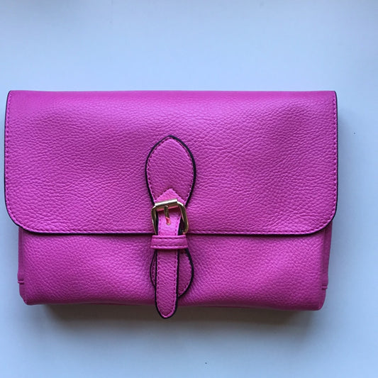 Crossbody buckle bag fuchsia