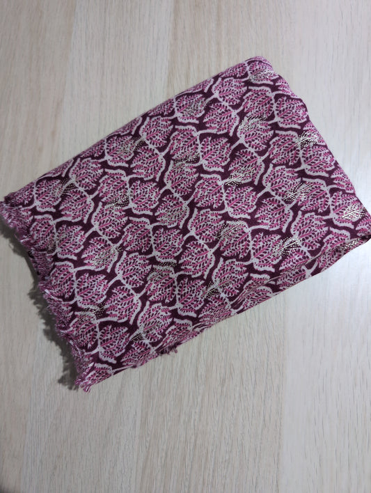 Fuchsia autumn leaves scarf